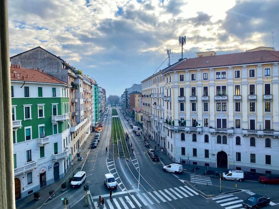 • Cozy House • 10 Min Rho Fiera Apartment Milan Exterior photo